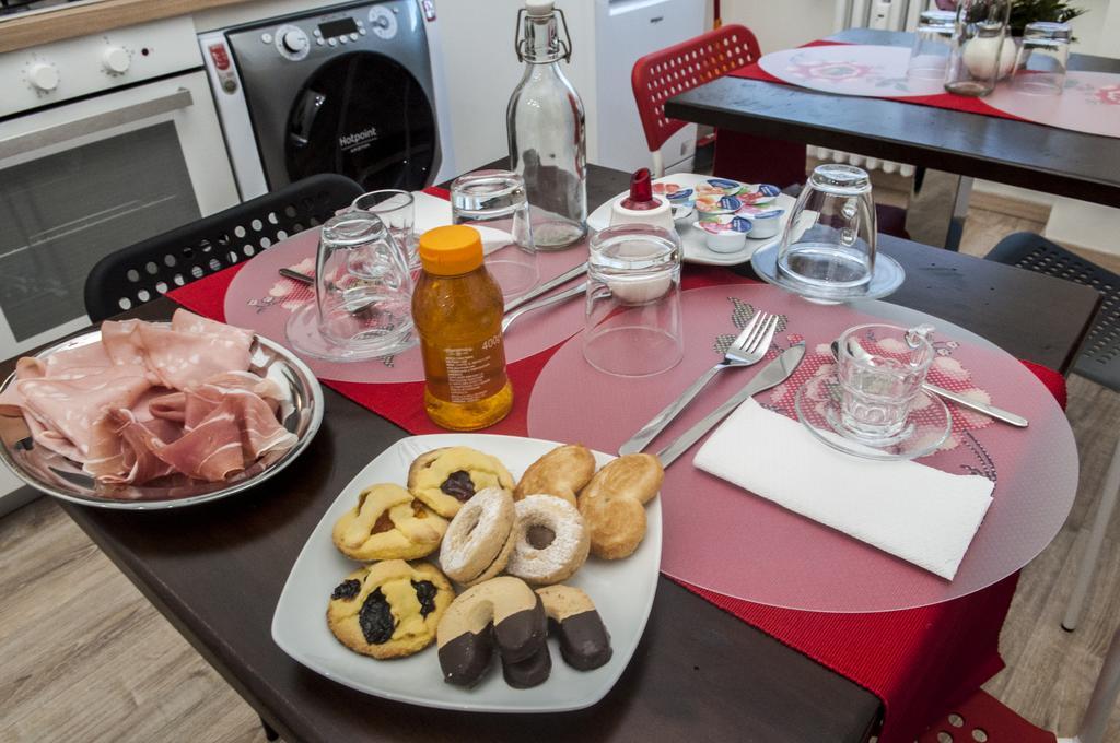 Hotel A Casa Di Benny Rzym Zewnętrze zdjęcie
