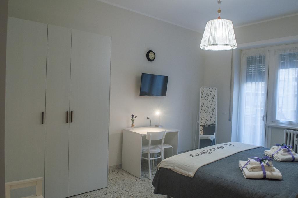 Hotel A Casa Di Benny Rzym Zewnętrze zdjęcie