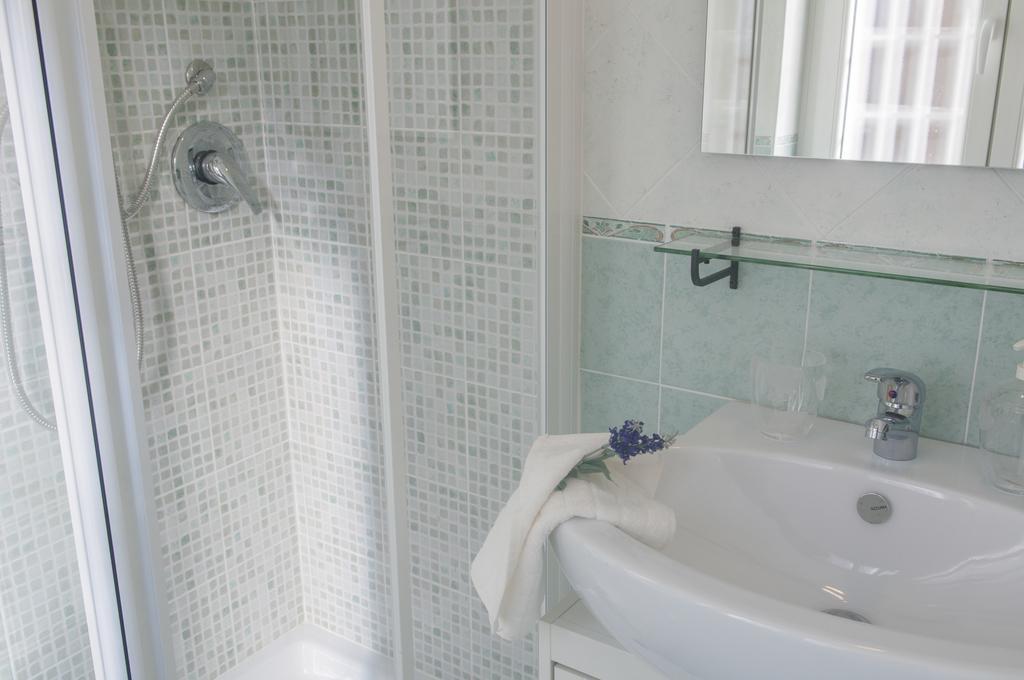 Hotel A Casa Di Benny Rzym Zewnętrze zdjęcie